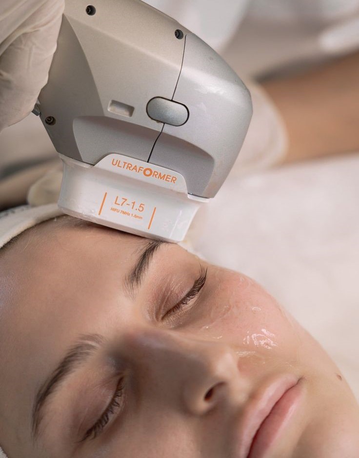 Who Should Consider Fluid Facelift