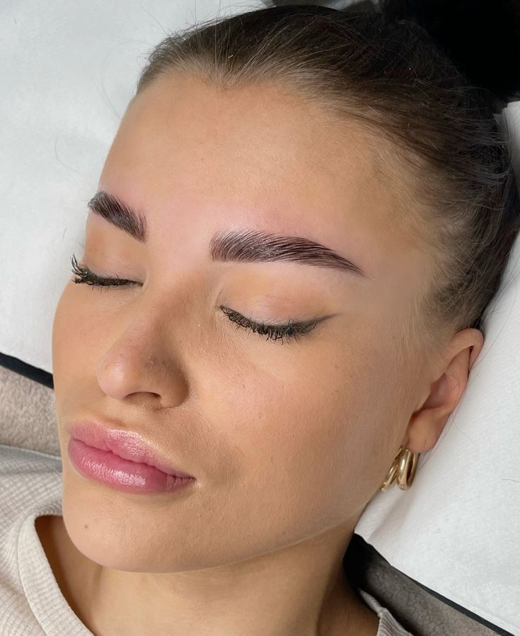 Brow Tinting - Enhanced Shape and Depth