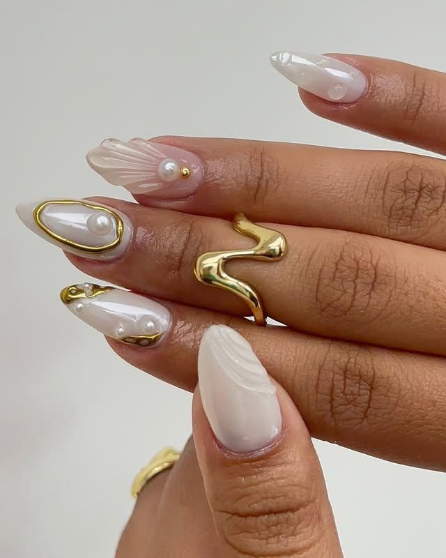 Ombré French Manicure with Subtle Gradient