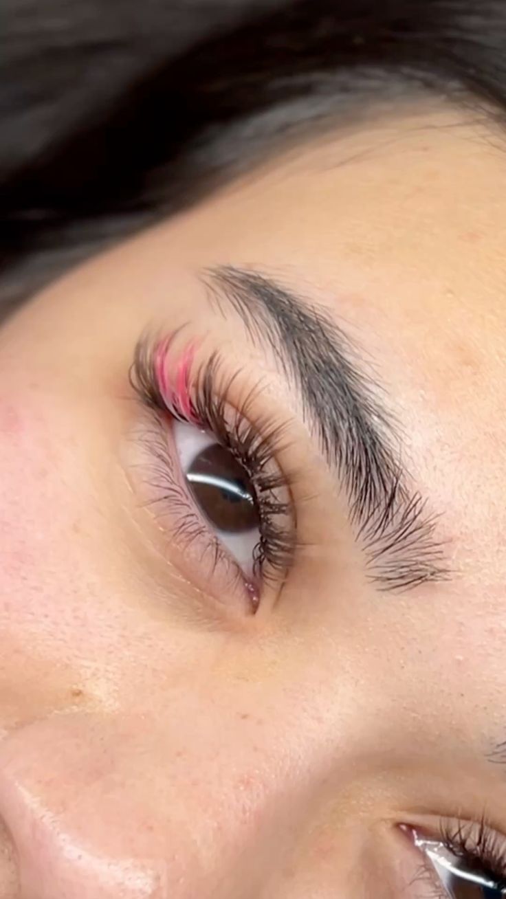 Volume Lash Extension - Full & Fluffy Style